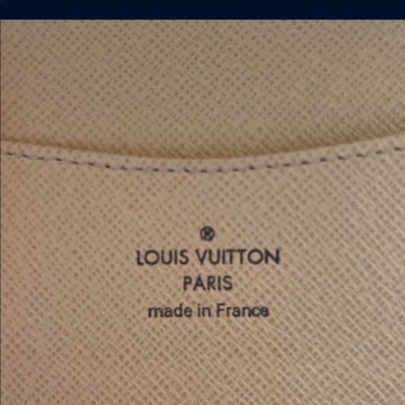 Auth Louis Vuitton Josephine Damier Azur Wallet - Picture 12 of 13